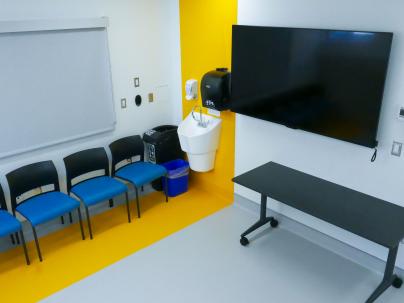 Breakout Room 2 in the VGH Simulation Centre