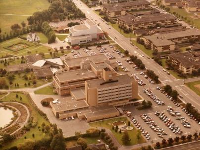Aerial photograph of Richmond General Hospital looking south 1984